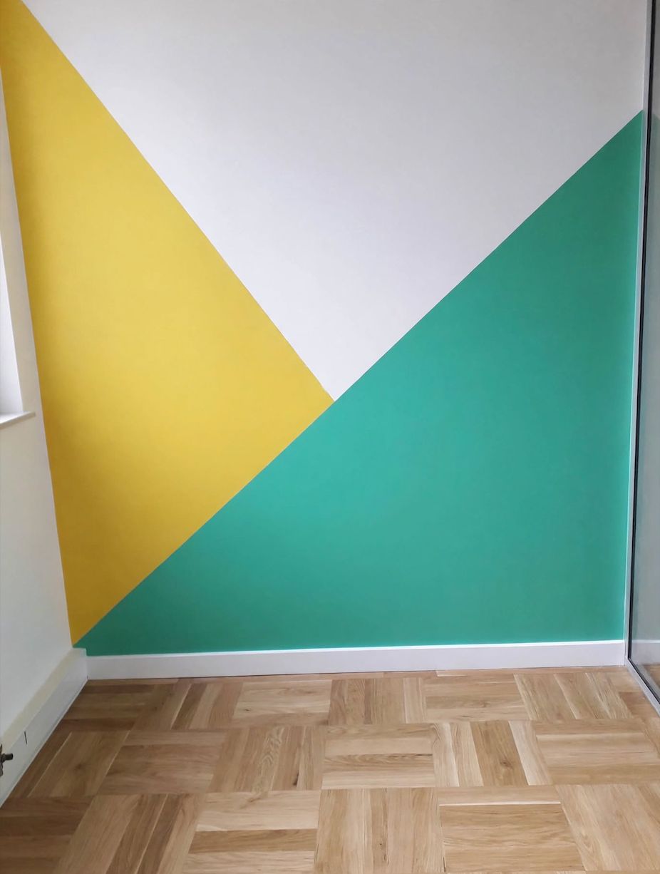 Mur peint en trompe-l'œil géométrique